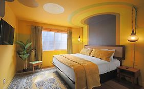 Sessions Retreat & Hotel